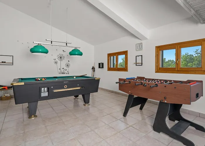 Amore Villa Trgetari