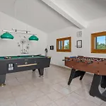 Amore Villa Trgetari