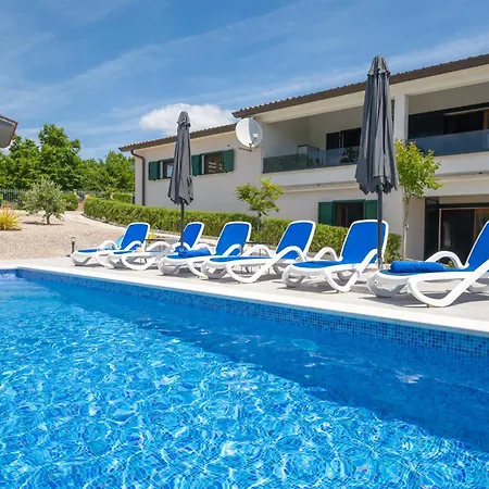 Willa Amore Trgetari