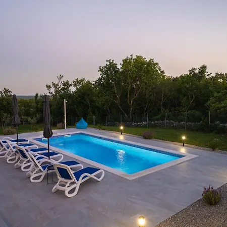 Amore Villa